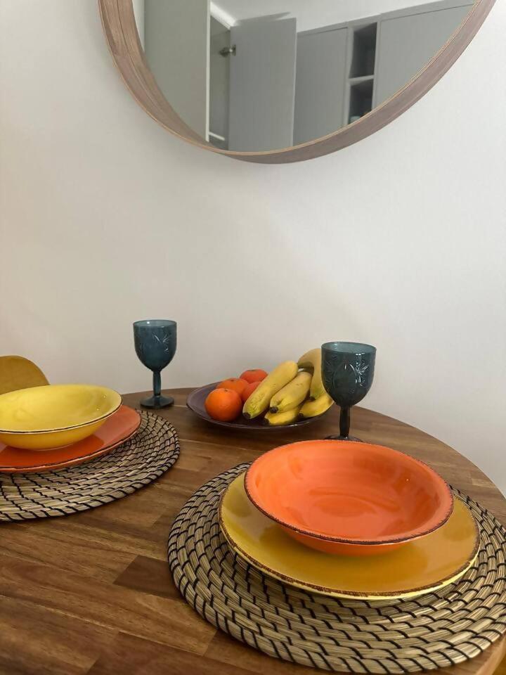 Stylish Renovated Apartment In Chiado Lisbon Bagian luar foto
